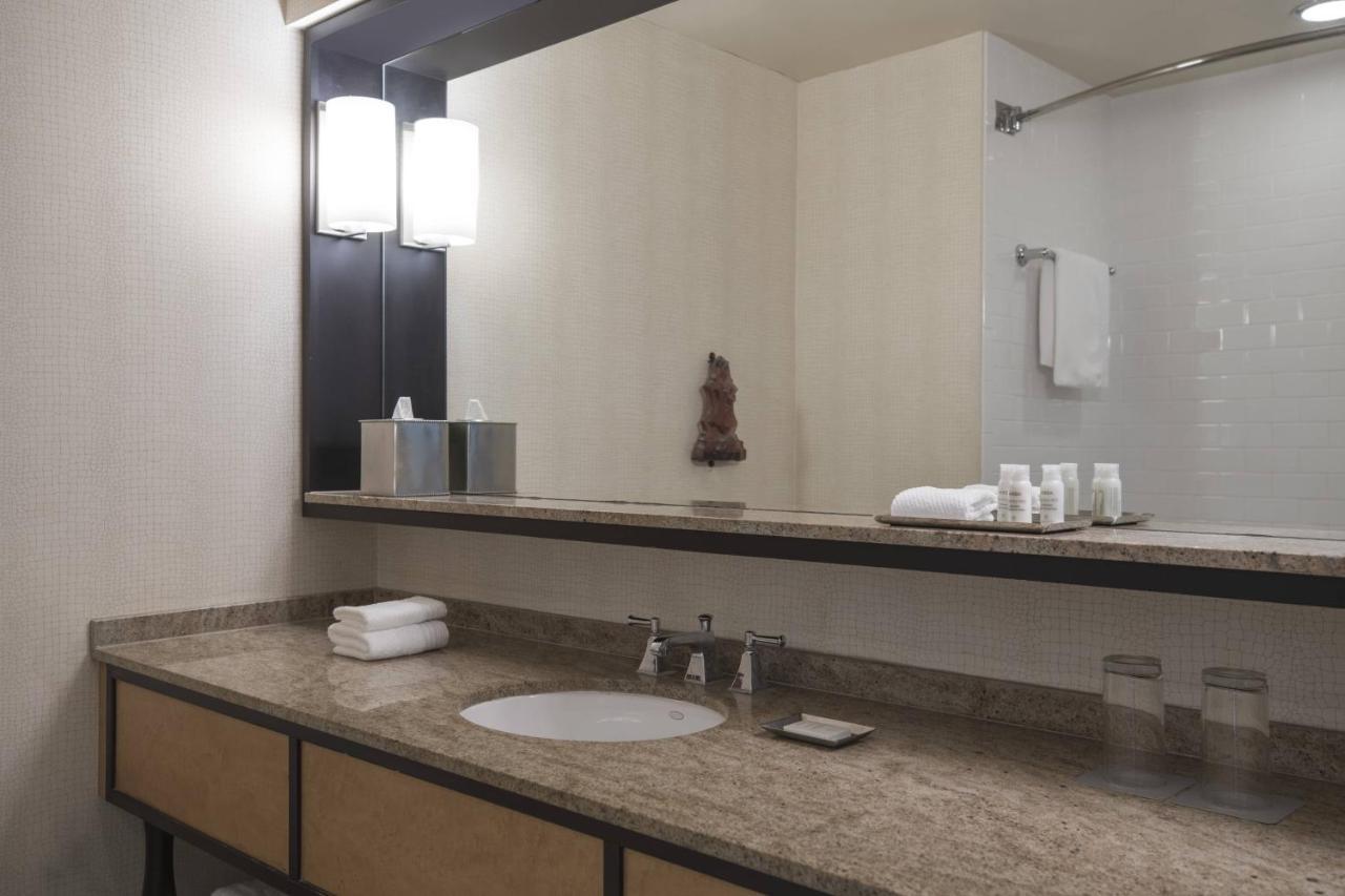 Renaissance New Orleans Arts Warehouse District Hotel Екстер'єр фото