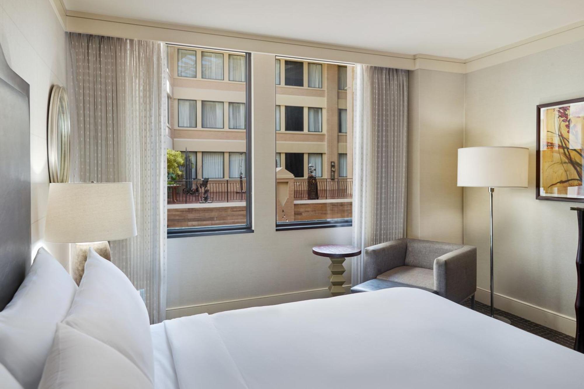 Renaissance New Orleans Arts Warehouse District Hotel Екстер'єр фото