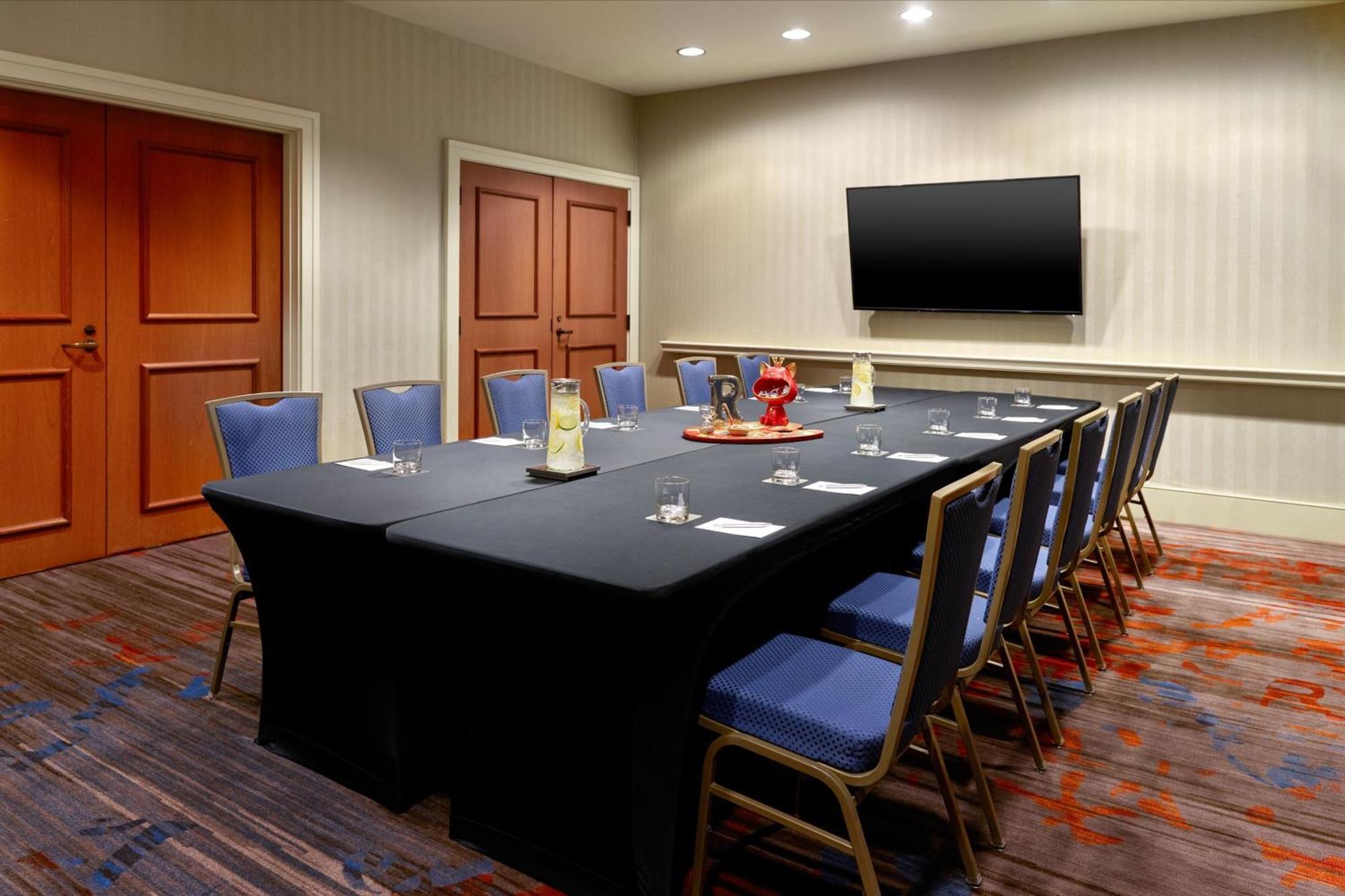 Renaissance New Orleans Arts Warehouse District Hotel Екстер'єр фото