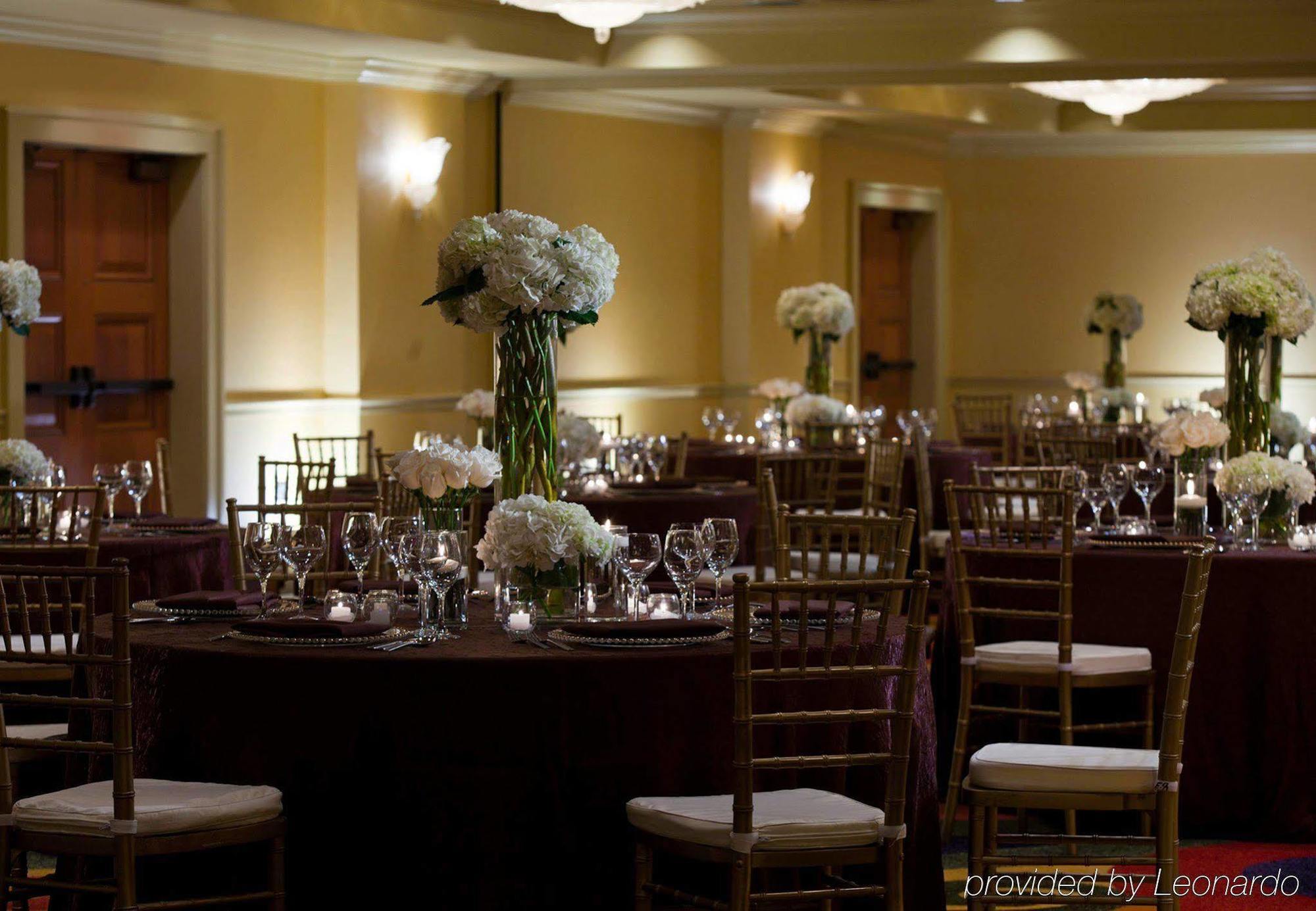 Renaissance New Orleans Arts Warehouse District Hotel Екстер'єр фото