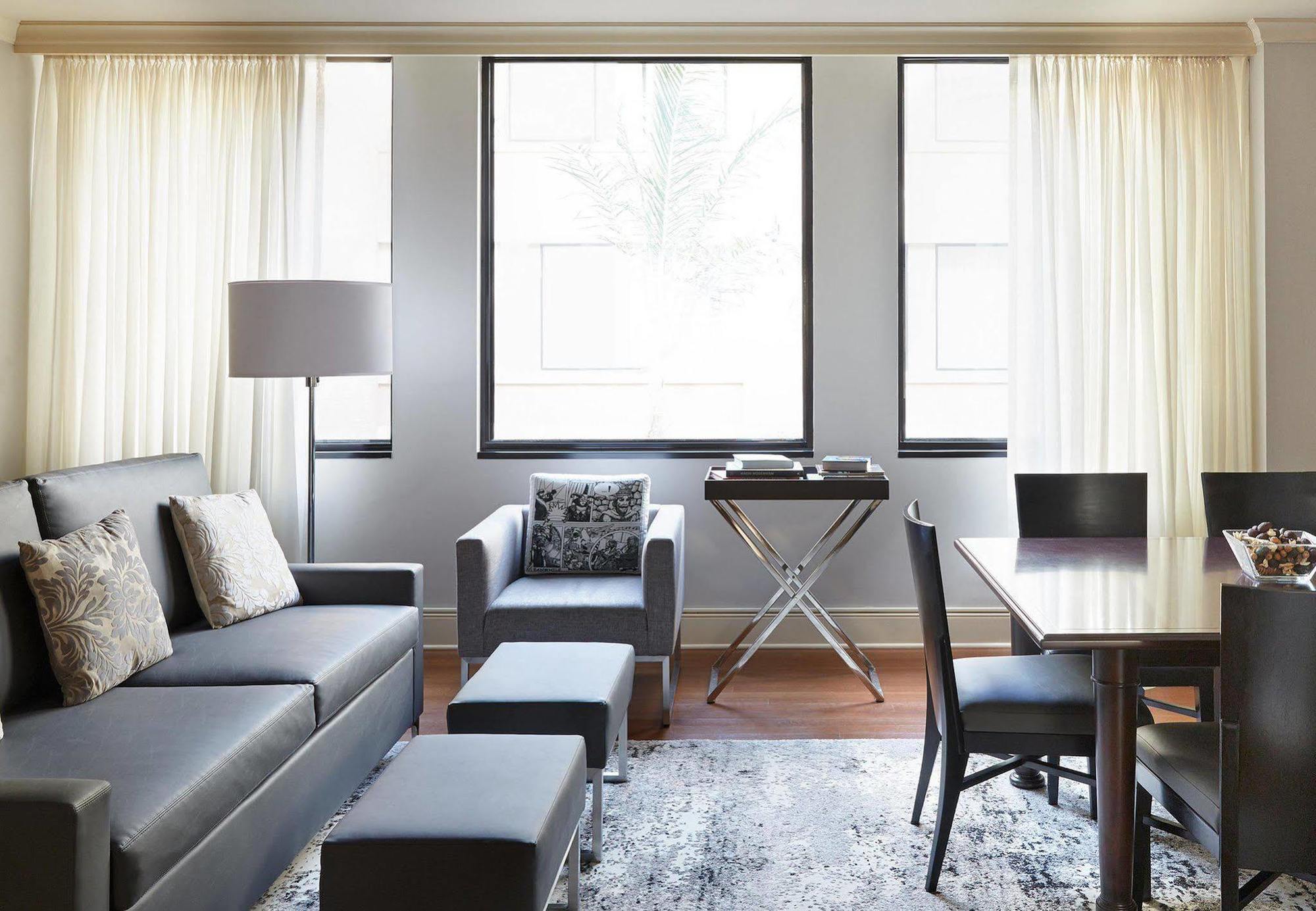 Renaissance New Orleans Arts Warehouse District Hotel Екстер'єр фото